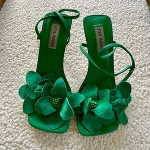 Steve Madden Green Floral Heels